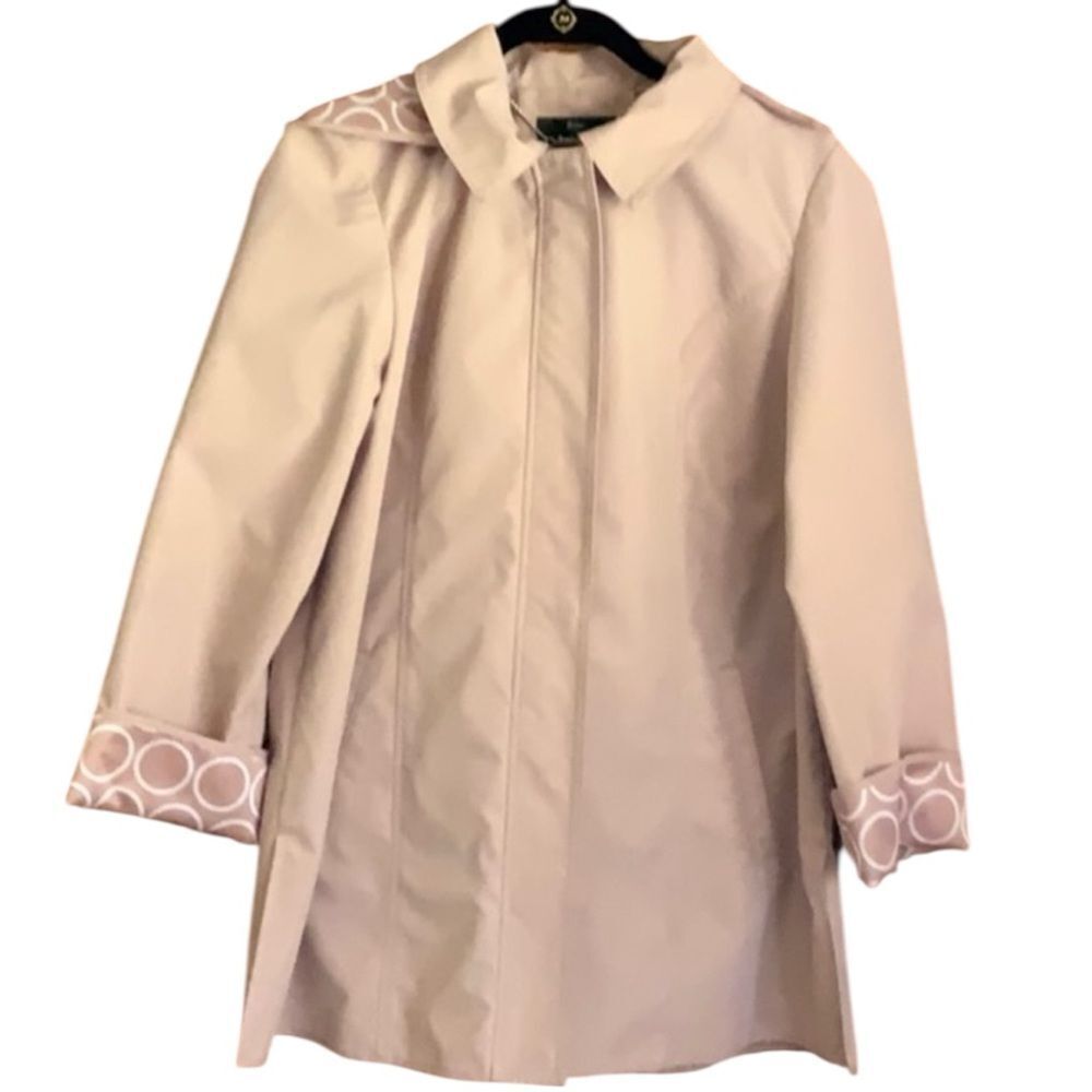 Dennis Basso Women's XL Water Resistant Cream Hoodie Jacket Patterned Accents